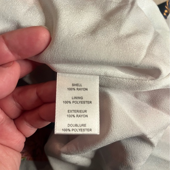 MILLY- NWT Wyatt Paint Dahlia Print Skirt. Size 10 - Picture 6 of 7